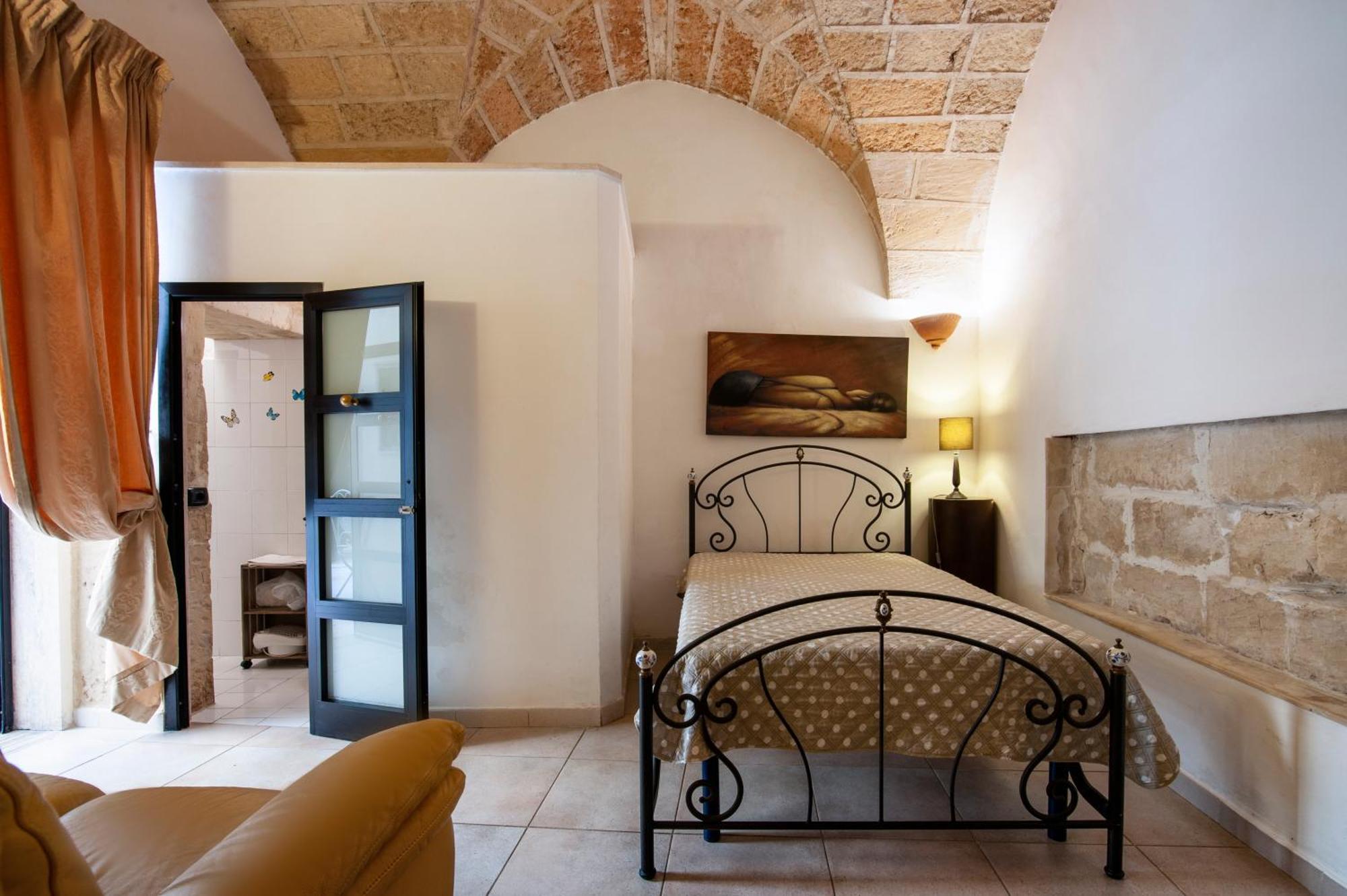 Casa Di Lo Suites Lecce Rum bild